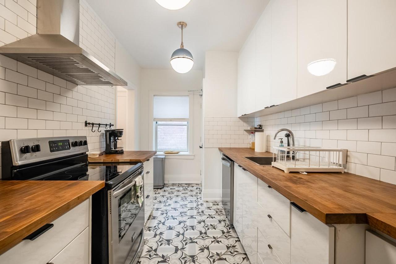 Beautiful And Spacious Luxury Home Toronto Extérieur photo